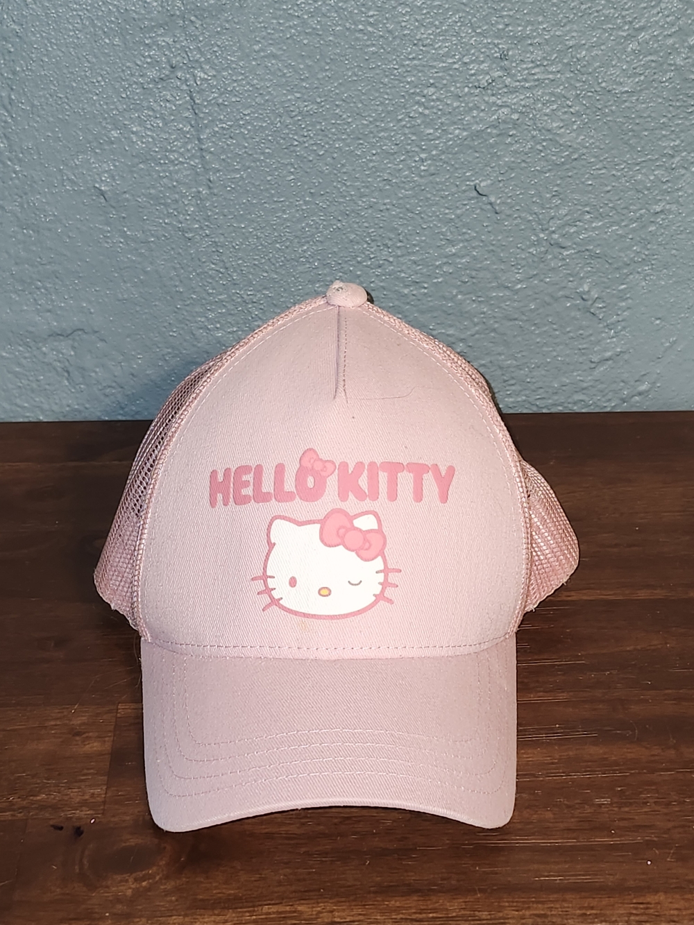 Hello Kitty Girls Pink Mesh Snapback Hat
